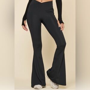 POPFLEX Crisscross Hourglass Bell Bottom with Pockets
